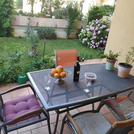 Spacious Apartment With Big Garden Near Beach Split Buitenkant foto
