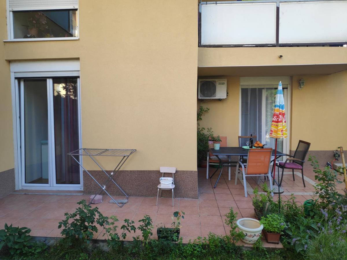 Spacious Apartment With Big Garden Near Beach Split Buitenkant foto