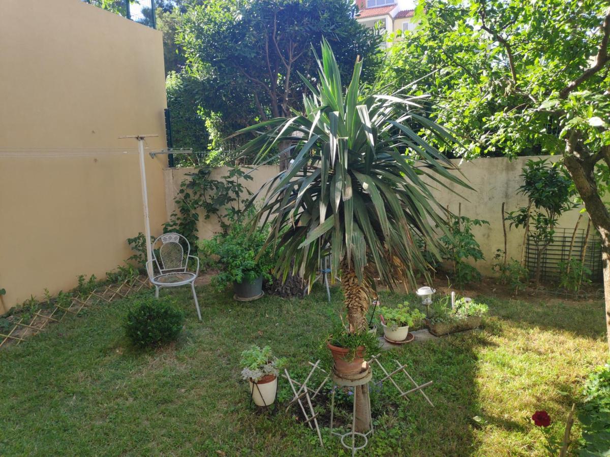 Spacious Apartment With Big Garden Near Beach Split Buitenkant foto