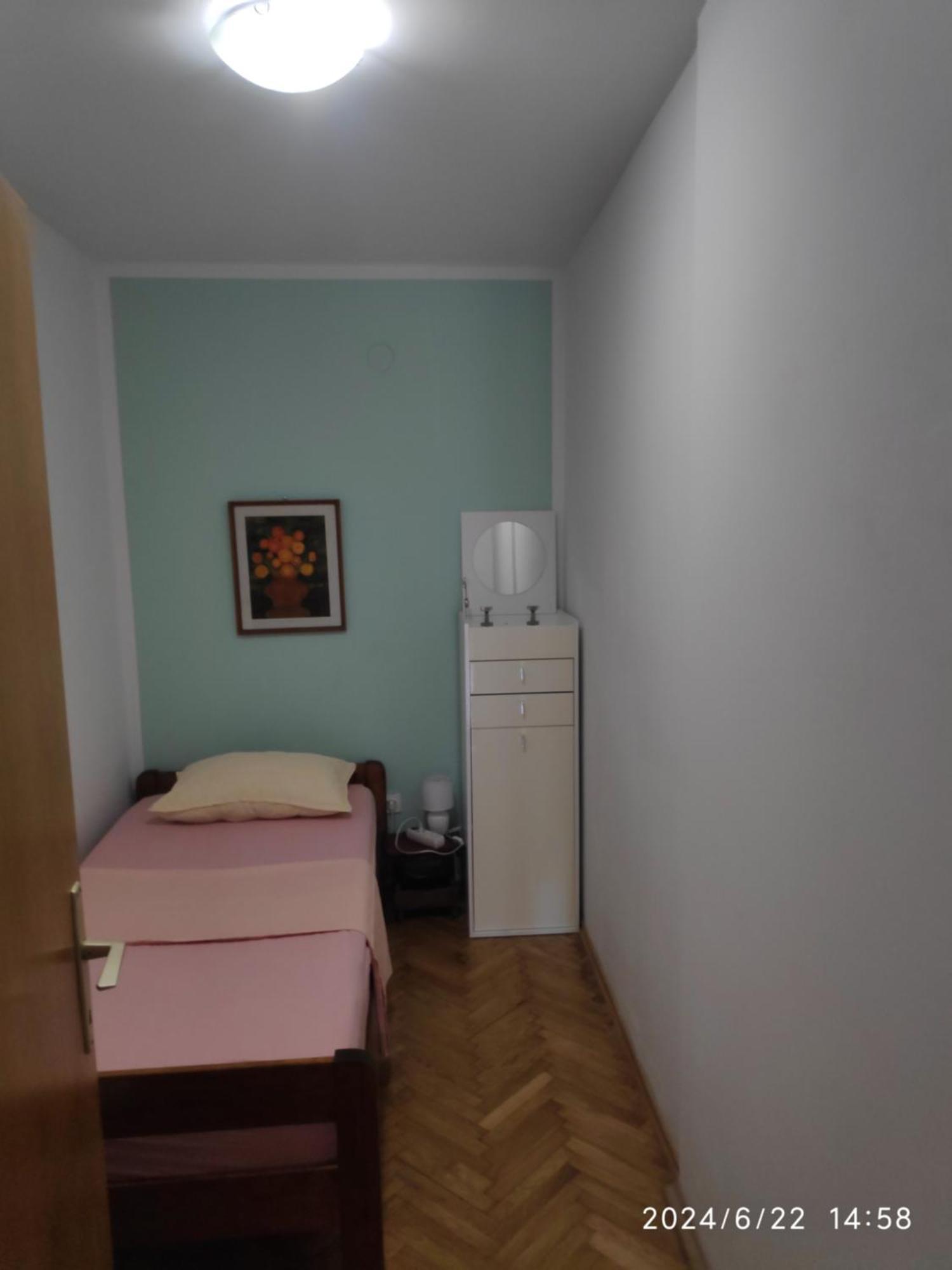 Spacious Apartment With Big Garden Near Beach Split Buitenkant foto